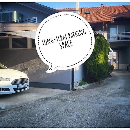 Apartment Anna - Free Pickup From Or Dropoff To Zagreb Airport At Any Time, Please Give Three Days Advance Notice - Long-Term Parking With Airport Transport Possibility Velika Gorica Exteriér fotografie